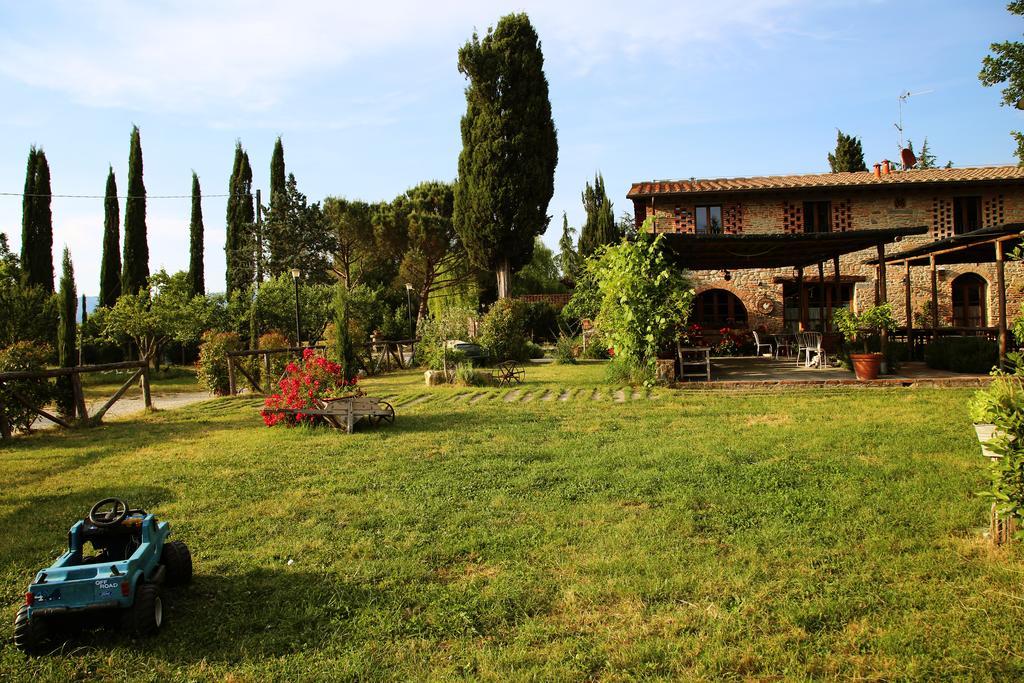 ヴィッキオ Agriturismo La Colombaiaヴィラ エクステリア 写真