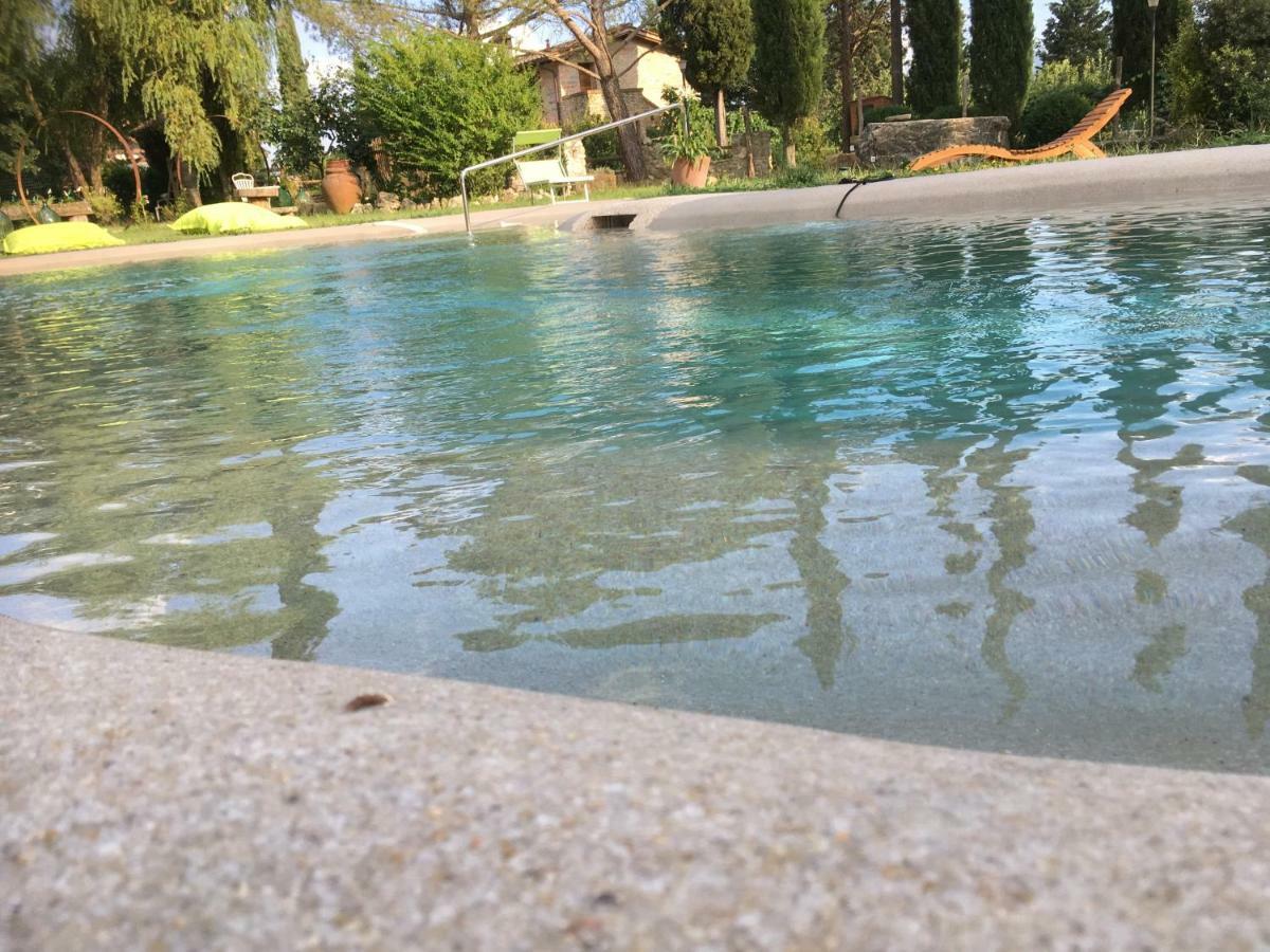 ヴィッキオ Agriturismo La Colombaiaヴィラ エクステリア 写真